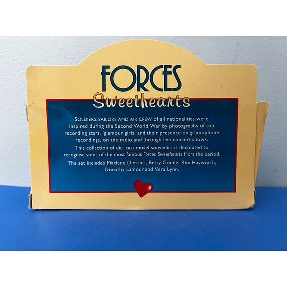 LLEDO - Diecast 1935 Morris Parcels van WWII Forces Sweethearts, Vera Lynn - Picture 7 of 8